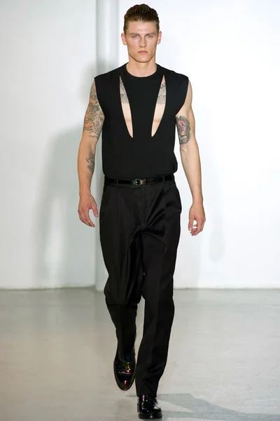 Look 33